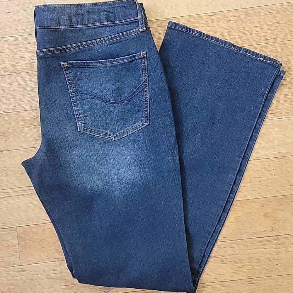 SO Authentic American Heritage Junior's Size 15/31" Low Rise Bootcut Stretch